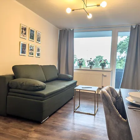 Messewohnung Fuer 5 Gaeste Mit Balkon Und Lift Appartamento *