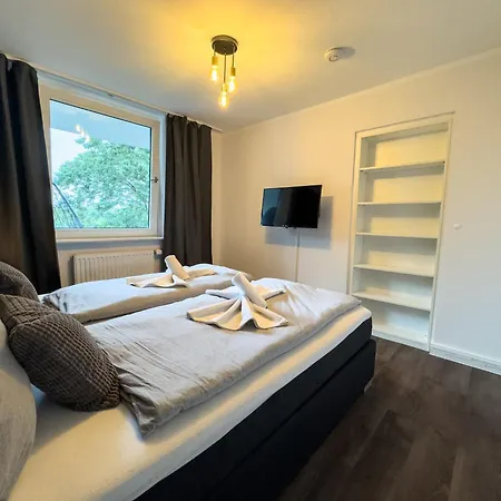 Messewohnung Fuer 5 Gaeste Mit Balkon Und Lift * Hanôver